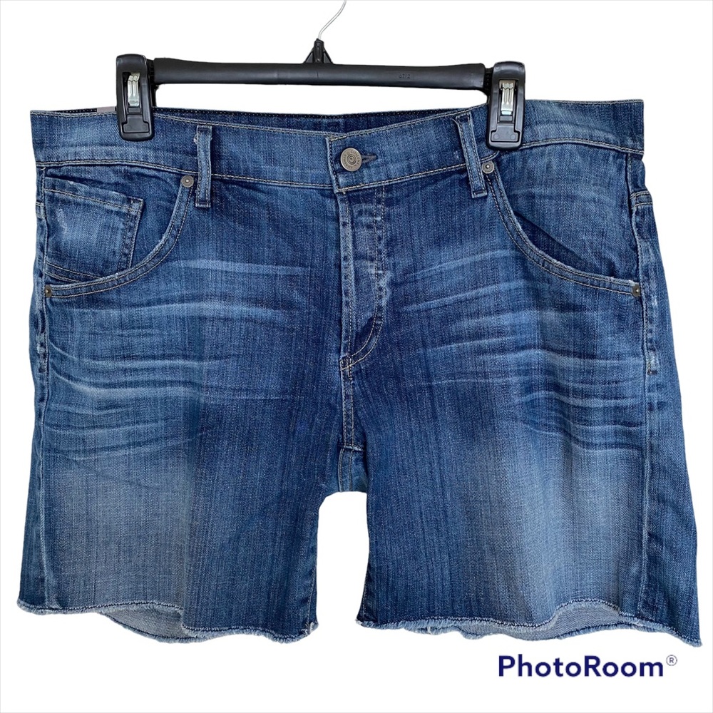 Citizens of Humanity Cut Off Denim Midi Shorts, Size 31